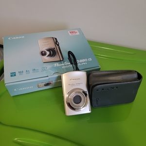 Canon powershot camera